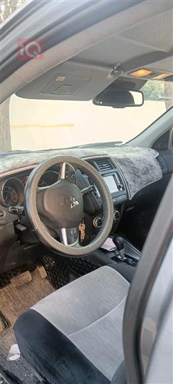 ميتسوبيشي أوتلاندر سبورت